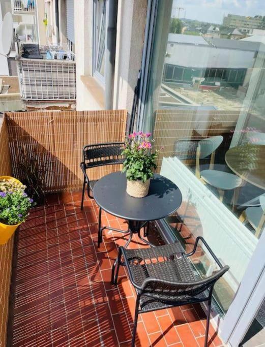 Charming 1 Bedroom Flat W Terrace&parking-67b Appartement Luxemburg